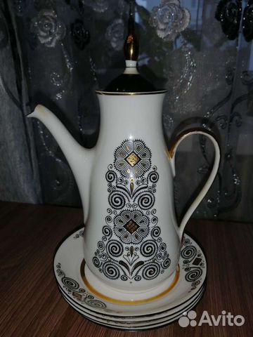 Кофейник и блюдца СССР