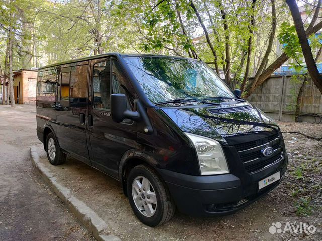 Ford tourneo 2010