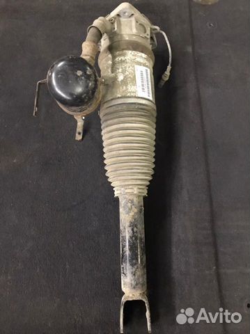 4E0616001E Стойка пневматическая задняя Audi