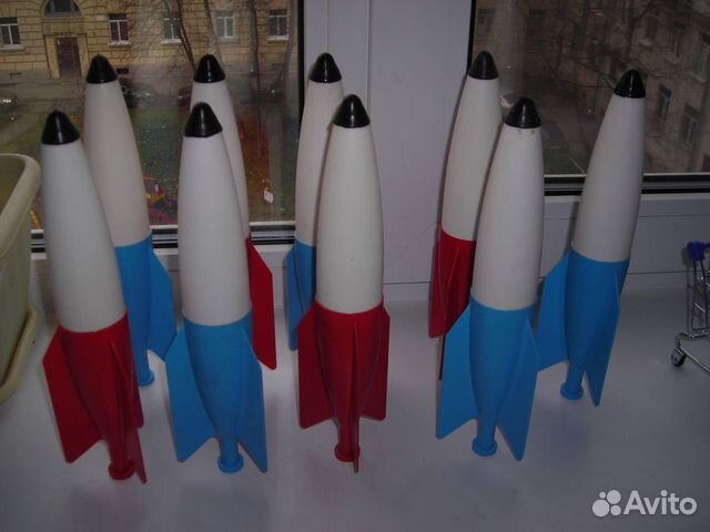 Игрушка ракета восток СССР оригинал новая
