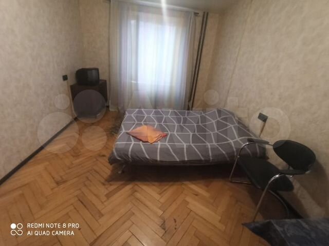 Комната 16 м² в 2-к., 1/25 эт.