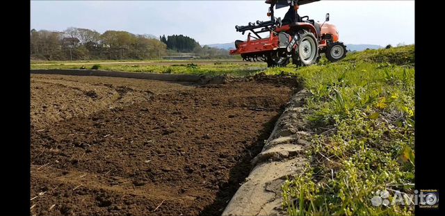 пахота минитрактора видео