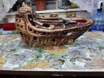 Аквариумный грот и 2 фильтра- помпа