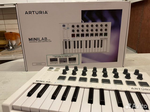 Arturia minilab. Arturia minilab mk2. Arturia minilab 2. Arturia minilab 3. Arturia minilab mk2 белая.