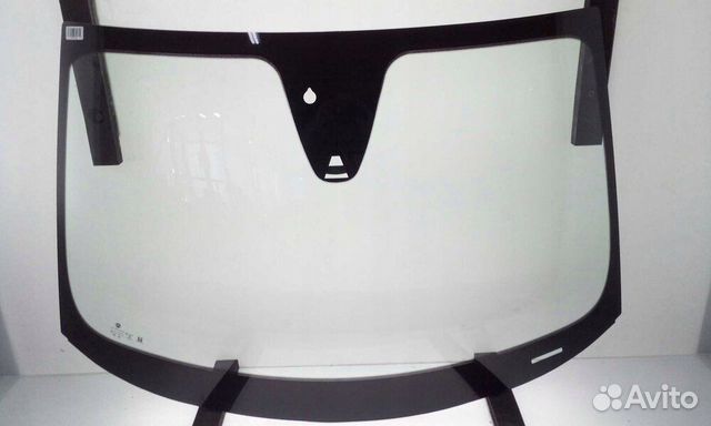 Лобовое стекло на Fiat 500L 2012