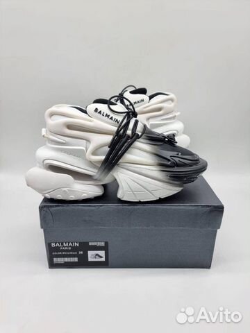 Кроссовки balmain