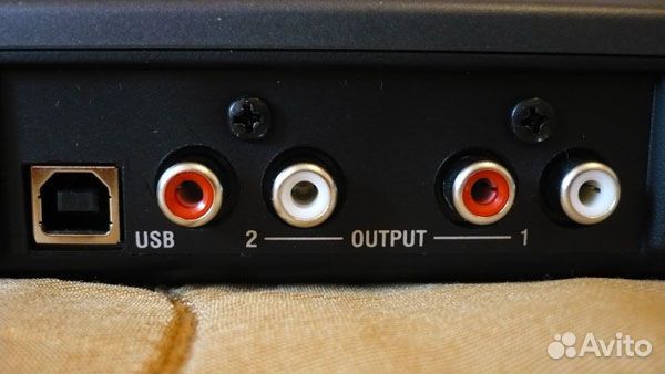 numark mixtrack pro 2 outputs