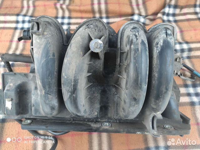 Коллектор впускной Renault Logan 2