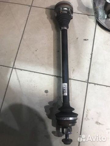 Привод передний правый Audi A4 cdnf 2010