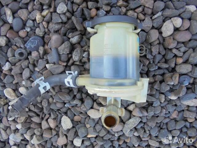 Бачок гидроусилителя Toyota Corolla Fielder NZE124