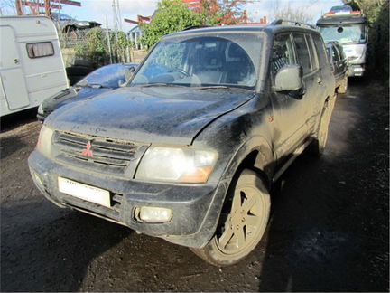 Разбор на запчасти Mitsubishi Pajero / Montero