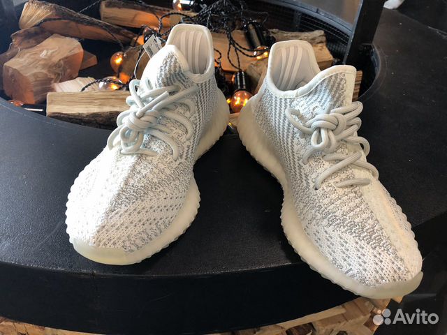 Adidas Yeezy Boost 350 V2 Cloud White