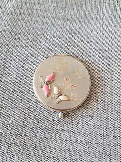 Зеркало карманное