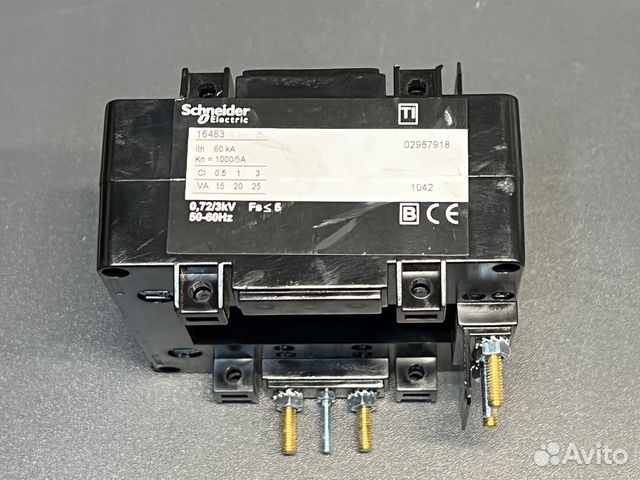 Schneider 16483 Трансформатор, новый, 2 шт