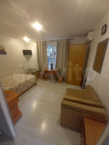 Комната 32 м², 1/4 эт.