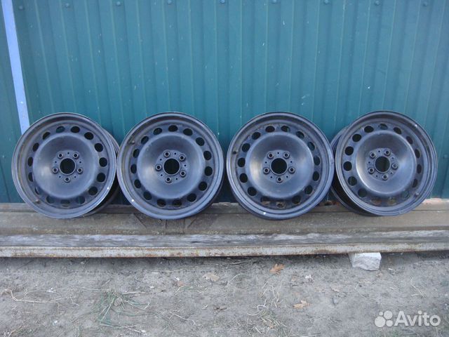 Диски BMW X1 E84 6783330 ориг. колпаки в комплекте