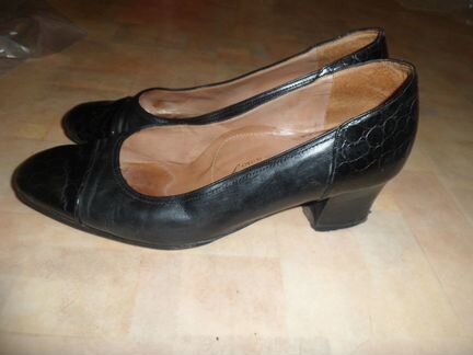 Полностью кожаные (за искл. каблука) туфли, р. 36