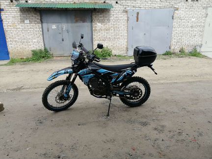 Regulmoto zr 250