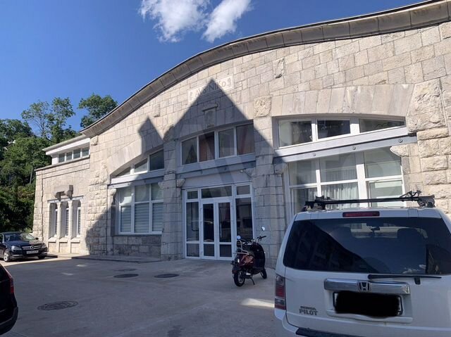 2-к. квартира, 40 м², 2/2 эт.