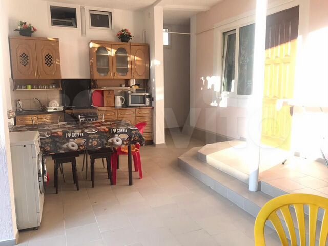 Комната 20 м² в 2-к., 1/2 эт.