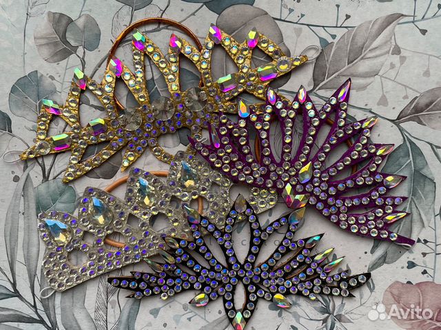 Украшение на пучок для художественной