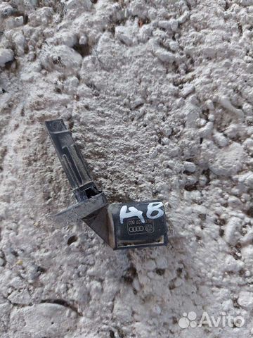 Датчик ABS задний Audi A8 D3