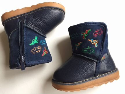 Зимние ботинки (угги) 23р