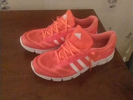 Кроссовки Adidas