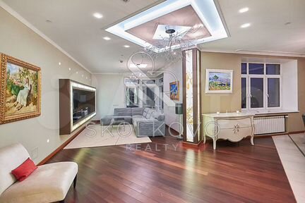 3-к квартира, 135 м², 11/57 эт.