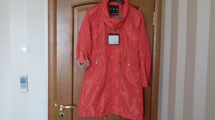 Новый плащ Discovering размер 46