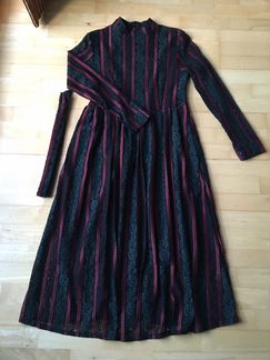 Платье из кружева