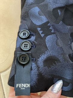 Костюм Fendi оригинал новый