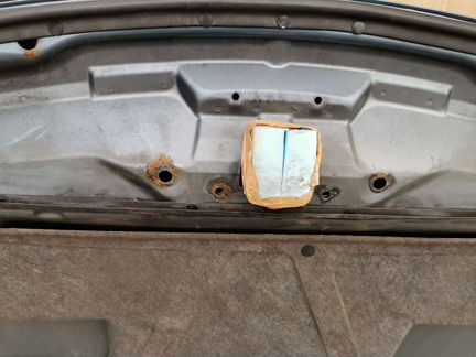 Капот Mazda MPV LW
