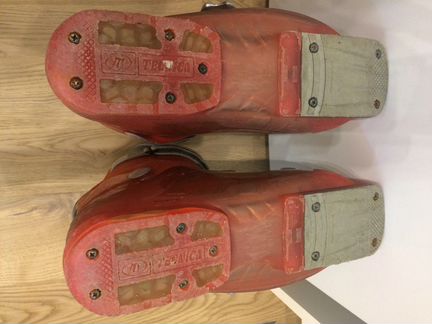 Горнолыжные женские ботинки Tecnica attiva M 12