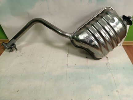 Глушитель задний правый Hyundai Genesis DH