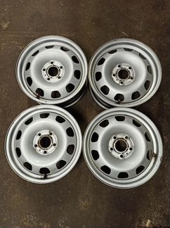 Диски бу оригинал R16 LU на Renault