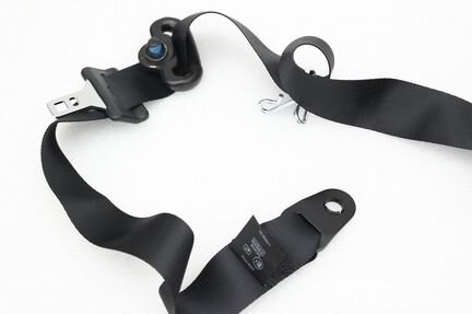 Ремень безопасности левый Ford Mondeo 2007-14