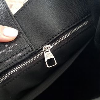 Сумка Louise Vuitton
