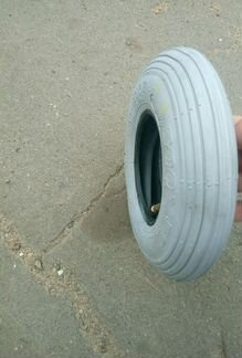 Покрышка на инвалидную коляску