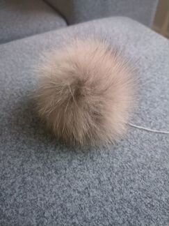 Помпон на шапку новый