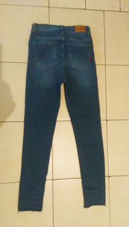 Отдам джинсы за банку кофе арабика