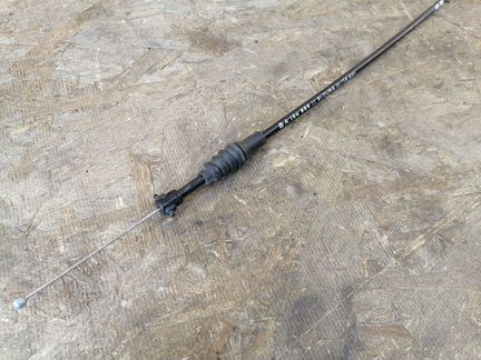 Трос капота Mercedes