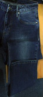 Джинсы мужские