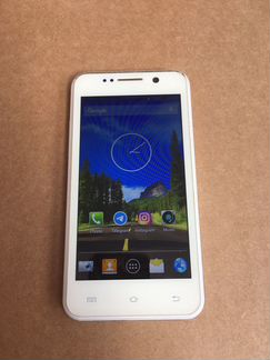 Смартфон THL W100s
