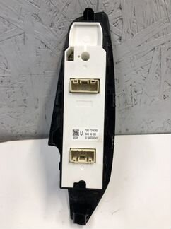 Блок управления стеклоподъемниками Mazda 3