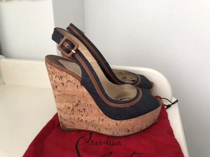 Босоножки джинсовые Christian Louboutin 37