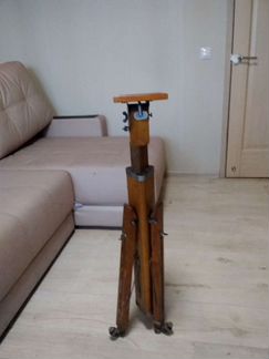 Старинный штатив фкд