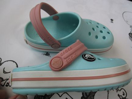Crocs для девочки 8 размер