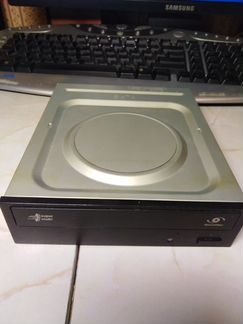 DVD-RW привод SATA