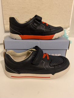 Туфли (ботинки) Clarks для мальчиков новые
